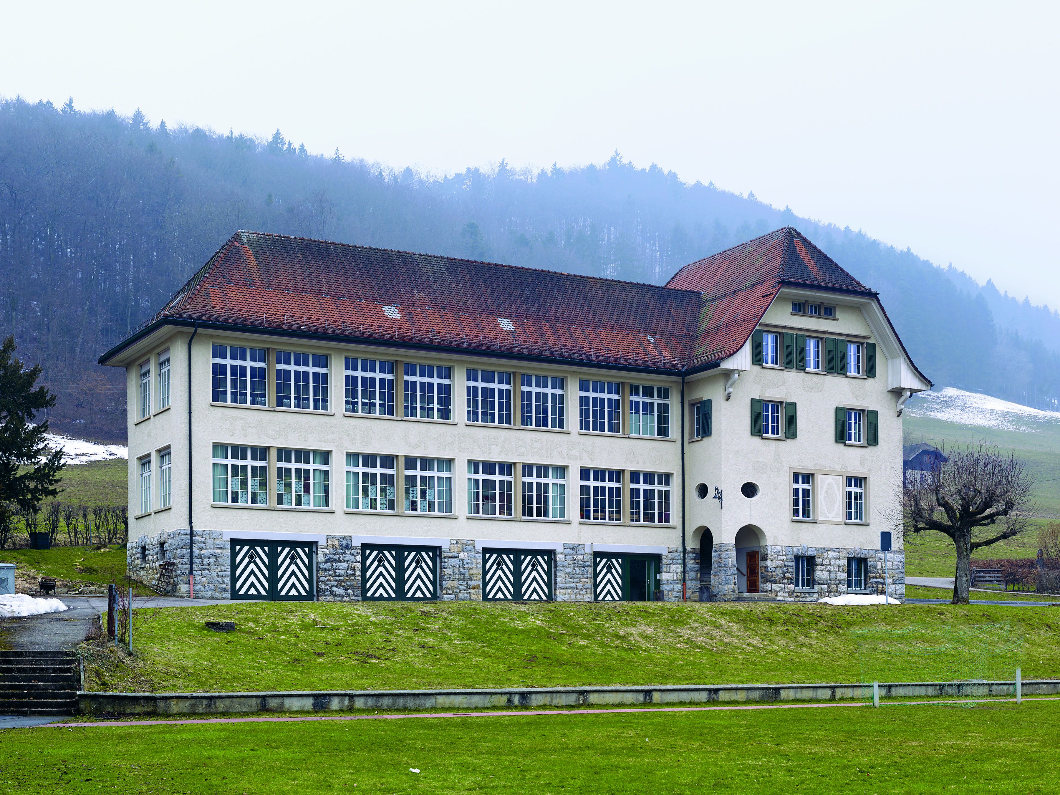 Ehem. Uhrenfabrik Revue Thommen