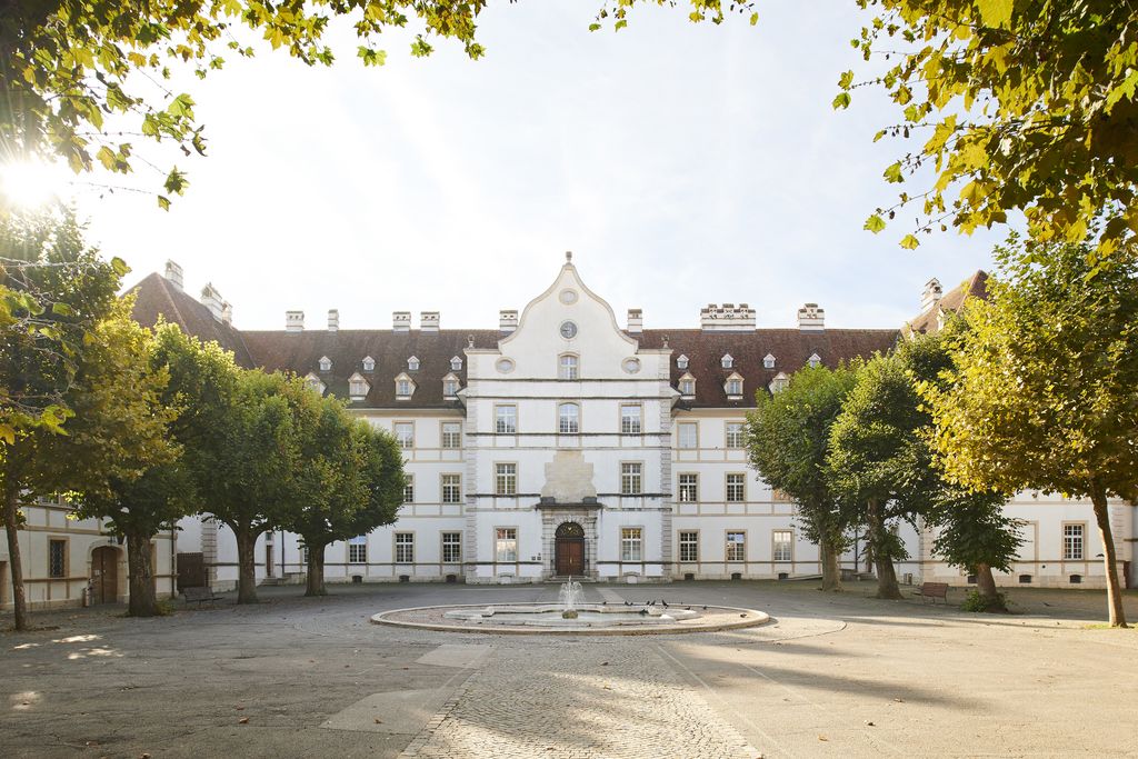 Le château de Delémont, vue du nord