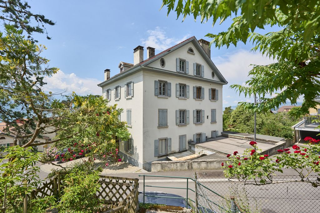 Maison historique Veytaux patrimoine vacances 