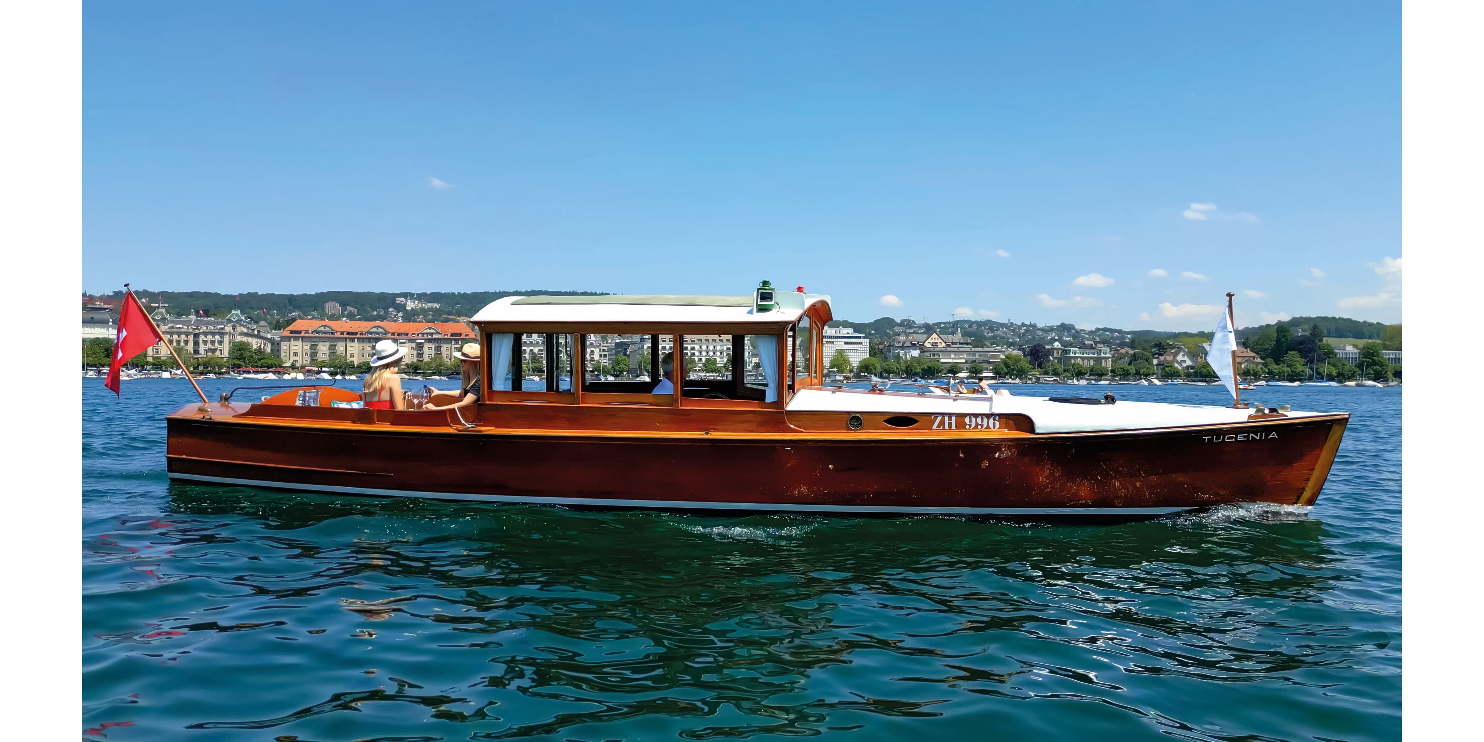 Das Salonboot TUGENIA (Joh. Faul, Zürich-Wollishofen, 1904) ist 2024 120 Jahre alt.