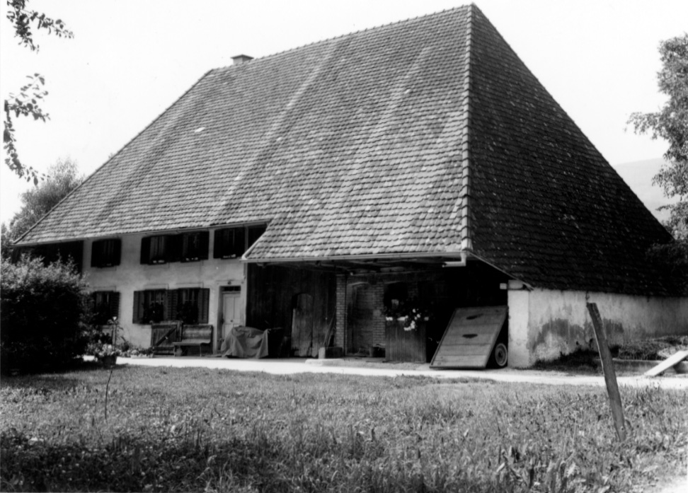 Wangen b. Olten, Hochstudhaus Aspweg 2
